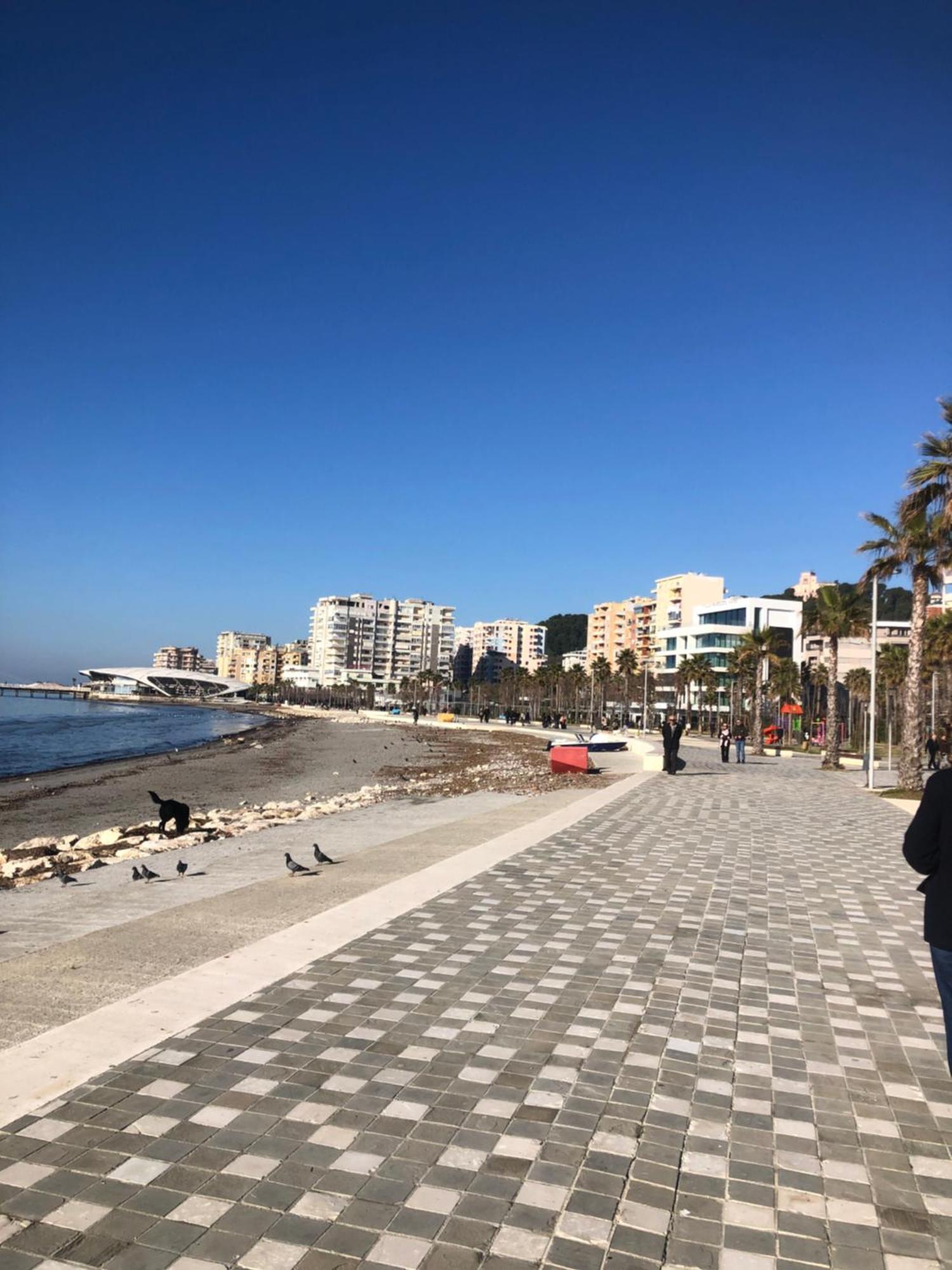 Vollga Four Seasons Apartment Durres Exterior photo