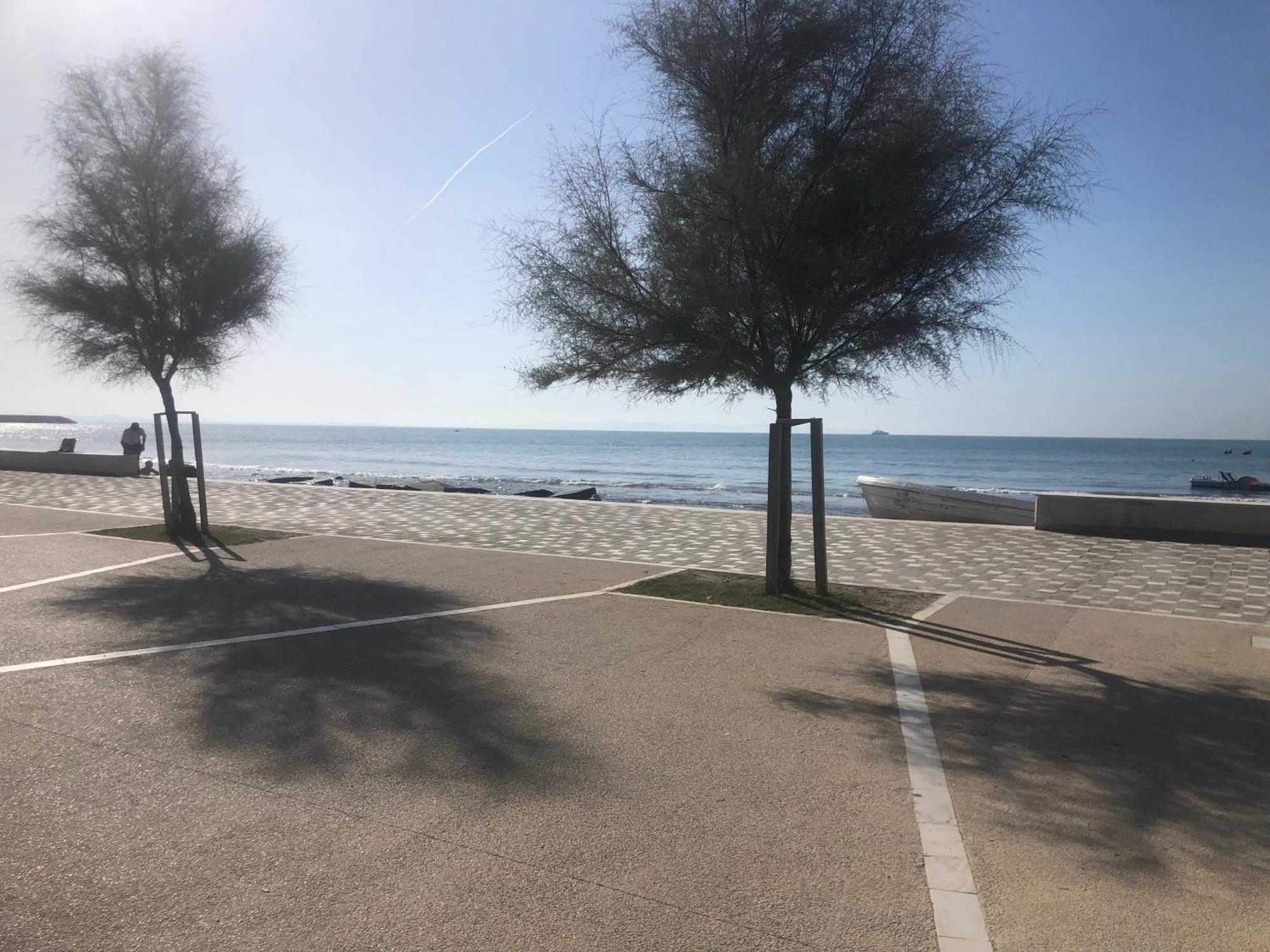 Vollga Four Seasons Apartment Durres Exterior photo