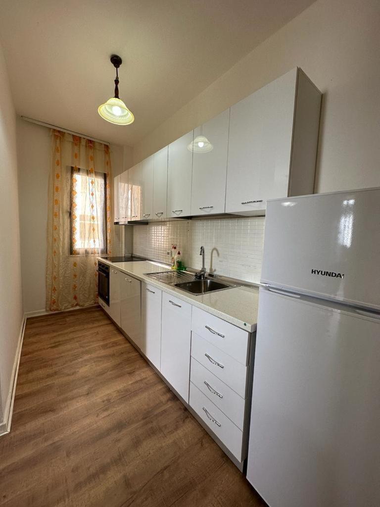 Vollga Four Seasons Apartment Durres Exterior photo